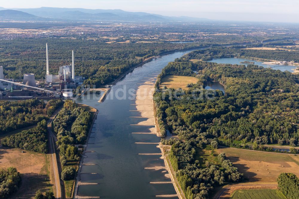 Karlsruhe von oben - Buhnen- Landschaft des Rhein - Flussverlauf in Karlsruhe im Bundesland Baden-Württemberg, Deutschland
