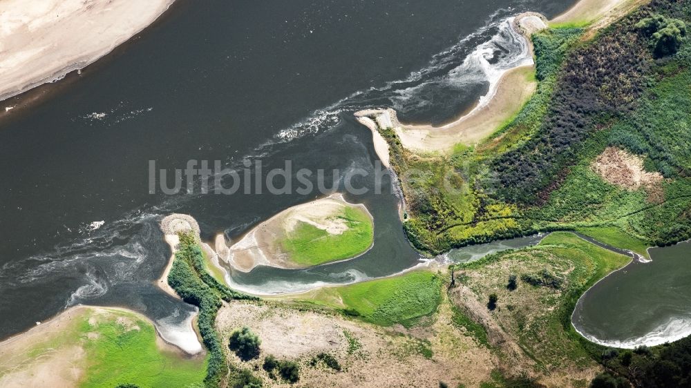 Luftbild Tangermünde - Buhnen- Landschaft an den Uferbereichen der Elbe Flussverlaufes in Tangermünde im Bundesland Sachsen-Anhalt, Deutschland