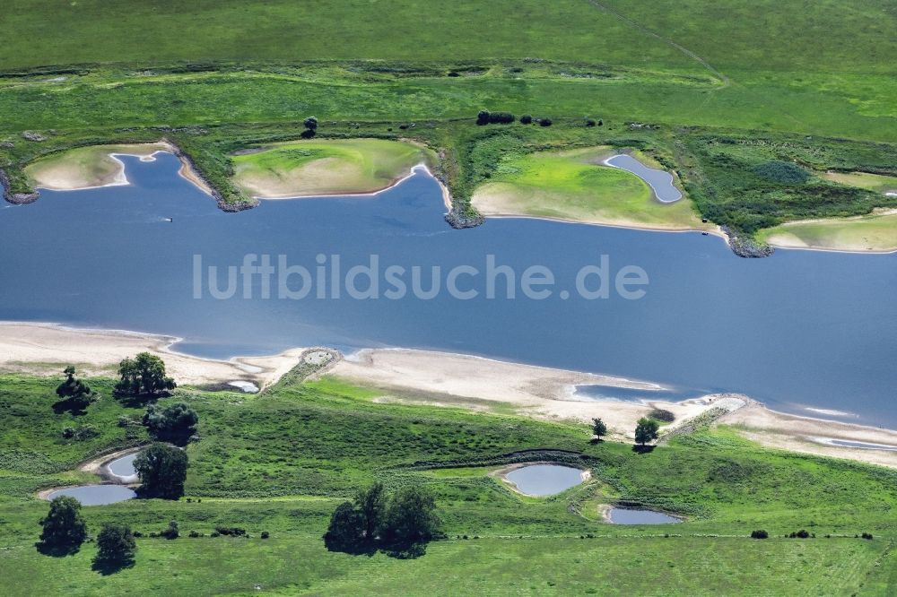 Luftbild Wittenberge - Buhnen- Landschaft an den Uferbereichen der Elbe Flussverlaufes in Wittenberge im Bundesland Brandenburg, Deutschland