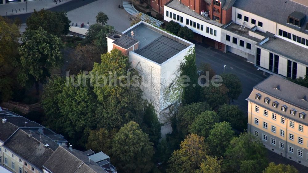 Bonn aus der Vogelperspektive: Bunker- Gebäudekomplex Windeckbunker in Bonn im Bundesland Nordrhein-Westfalen, Deutschland