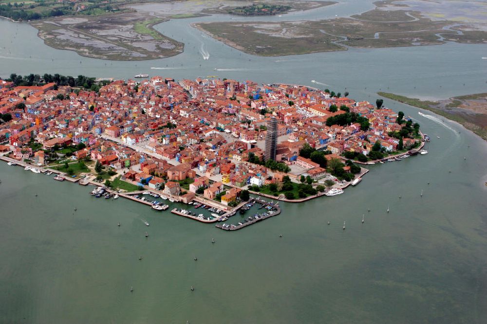 Venedig von oben - Burano in der Lagune von Venedig
