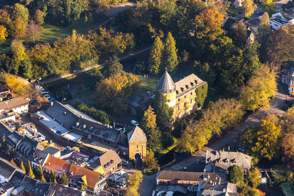 Luftbild Brüggen - Burg in Brüggen im Bundesland Nordrhein-Westfalen, Deutschland