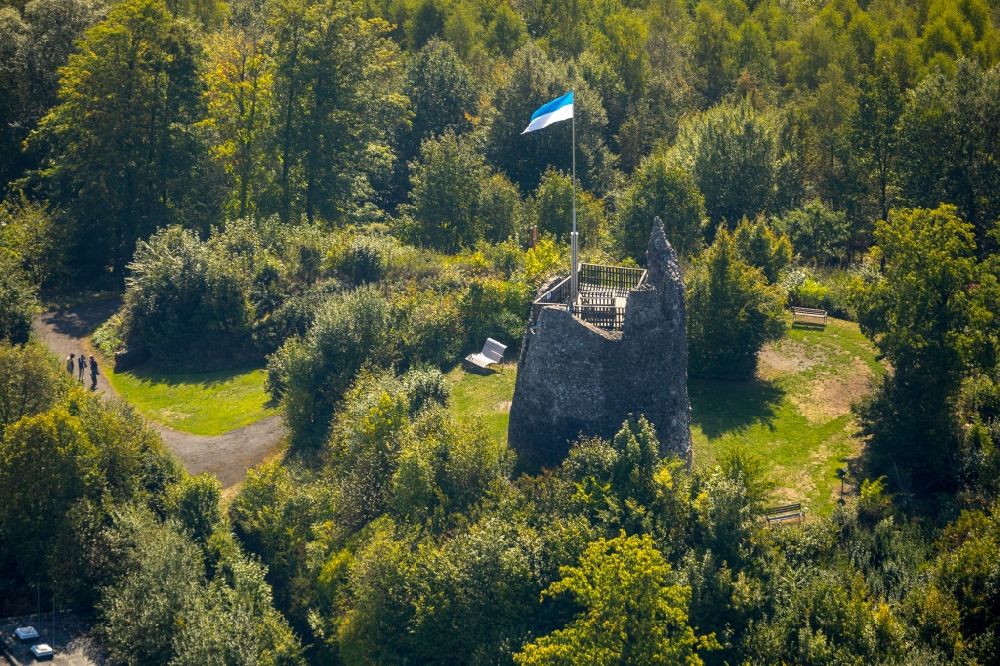Luftaufnahme Meschede - Burg Eversberg in Meschede im Bundesland Nordrhein-Westfalen, Deutschland