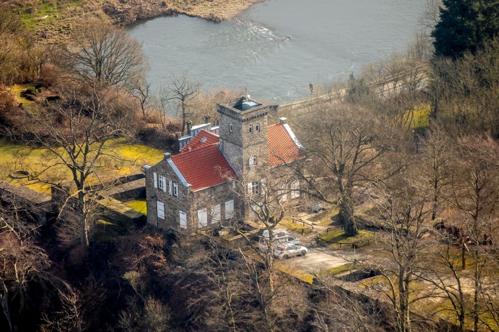 Luftaufnahme Hattingen - Burg Isenburg Am Isenberg in Hattingen im Bundesland Nordrhein-Westfalen, Deutschland