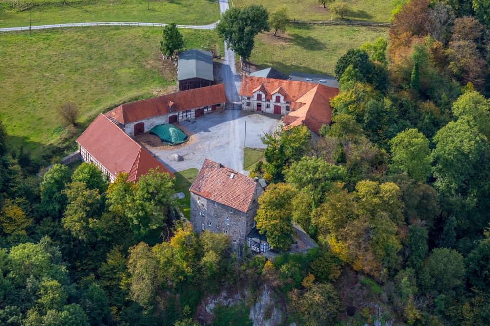 Hemer aus der Vogelperspektive: Burg Klusenstein im Ortsteil Oberrödinghausen in Hemer im Bundesland Nordrhein-Westfalen, Deutschland