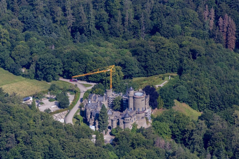 Luftbild Kassel - Burg Löwenburg im Schloßpark im Ortsteil Bad Wilhelmshöhe in Kassel im Bundesland Hessen, Deutschland