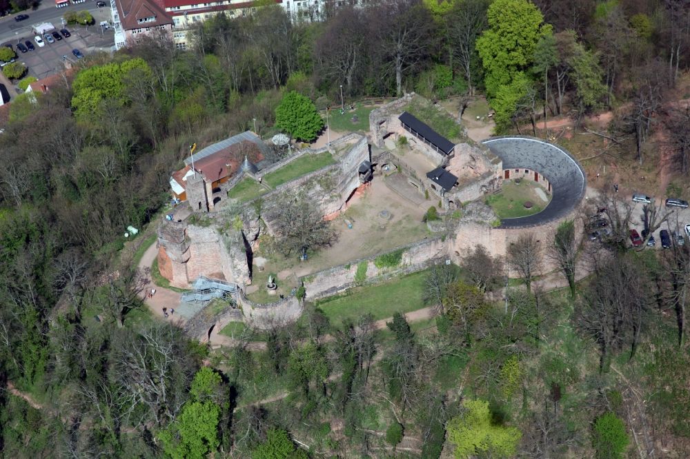 Landstuhl aus der Vogelperspektive: Burg Nanstein in Landstuhl im Bundesland Rheinland-Pfalz