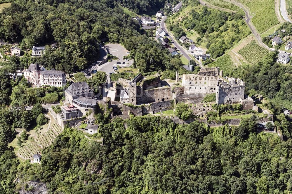 Sankt Goar von oben - Burg Rheinfels auf dem Schlossberg in Sankt Goar im Bundesland Rheinland-Pfalz, Deutschland