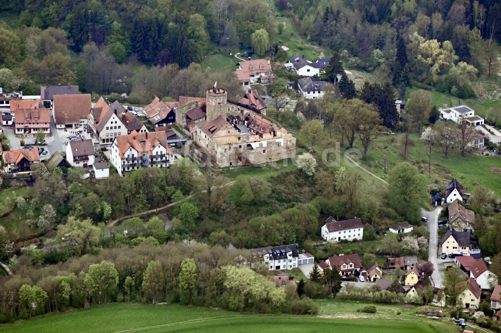 Burgthann von oben - Burg Thann in Burgthann im Bundesland Bayern, Deutschland