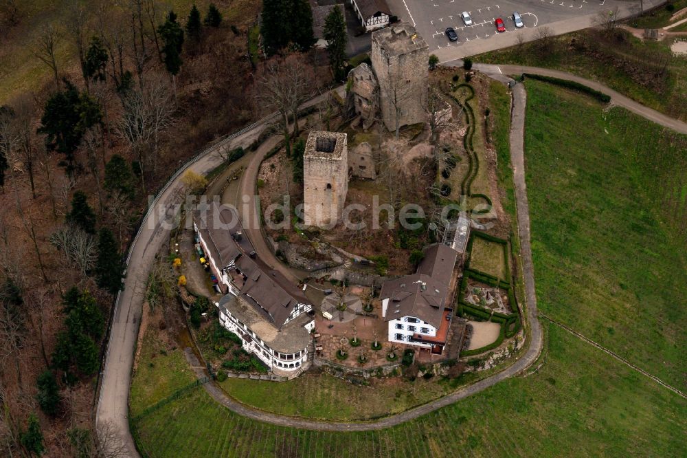 Bühl aus der Vogelperspektive: Burg Windek Ruine und Hotel in Bühl im Bundesland Baden-Württemberg, Deutschland