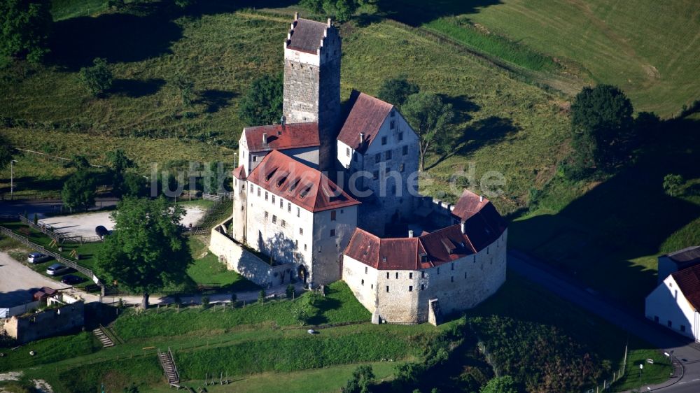 Luftaufnahme Dischingen - Burganlage der Burg Katzenstein in Dischingen im Bundesland Baden-Württemberg