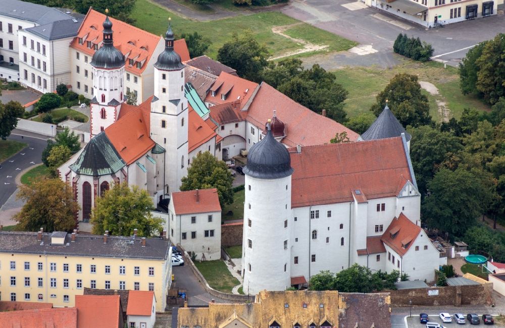 Wurzen aus der Vogelperspektive: Burganlage des Schloss am Amtshof in Wurzen im Bundesland Sachsen