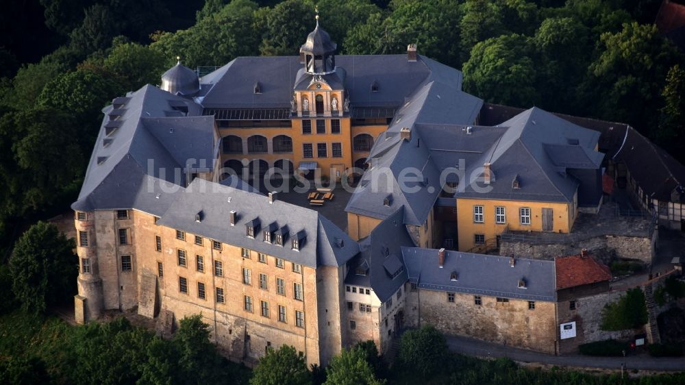 Luftbild Blankenburg (Harz) - Burganlage des Schloss Blankenburg im Ortsteil Blankenburg in Blankenburg (Harz) im Bundesland Sachsen-Anhalt
