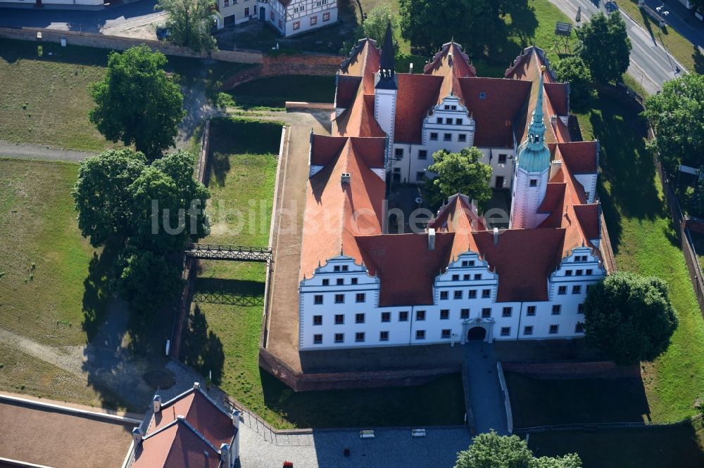 Doberlug-Kirchhain aus der Vogelperspektive: Burganlage des Schloss Doberlug in Doberlug-Kirchhain im Bundesland Brandenburg, Deutschland