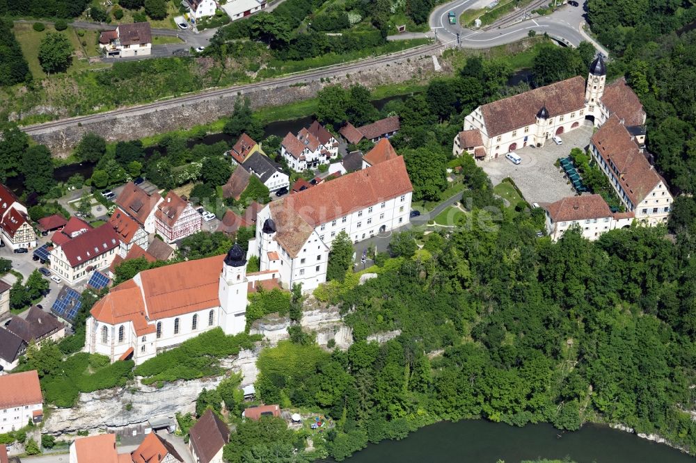 Luftaufnahme Haigerloch - Burganlage des Schloss Haigerloch über der Eyach in Haigerloch im Bundesland Baden-Württemberg, Deutschland