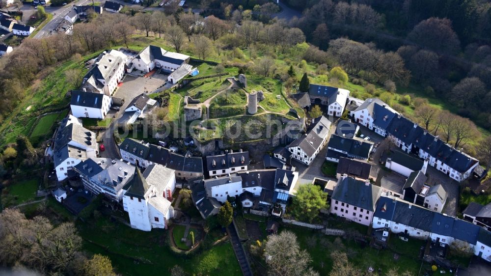 Luftbild Kronenburg - Burganlage des Schloss in Kronenburg im Bundesland Nordrhein-Westfalen, Deutschland