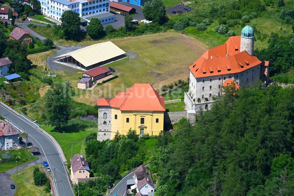 Liba - Liebenstein von oben - Burganlage des Schloss in Liba - Liebenstein in Cechy - Böhmen, Tschechien