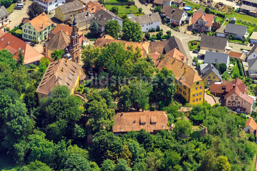 Luftaufnahme Mahlberg - Burganlage des Schloss in Mahlberg im Bundesland Baden-Württemberg, Deutschland