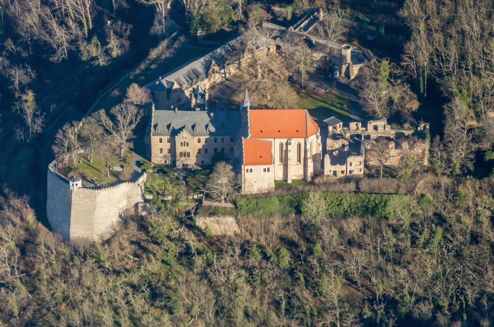 Mansfeld von oben - Burganlage des Schloss in Mansfeld im Bundesland Sachsen-Anhalt, Deutschland