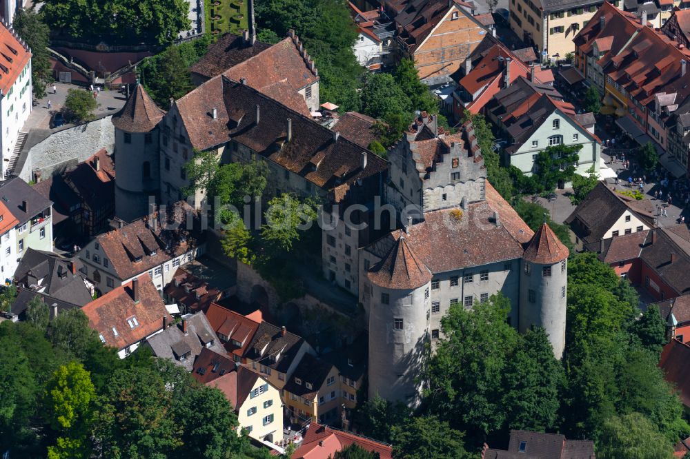 Meersburg von oben - Burganlage des Schloss Meersburg in Meersburg im Bundesland Baden-Württemberg, Deutschland