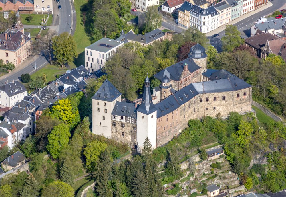 Reichenbach im Vogtlan von oben - Burganlage des Schloss Mylau in Reichenbach im Vogtlan im Bundesland Sachsen, Deutschland