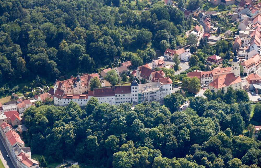 Luftbild Nossen - Burganlage des Schloss Nossen in Nossen im Bundesland Sachsen, Deutschland