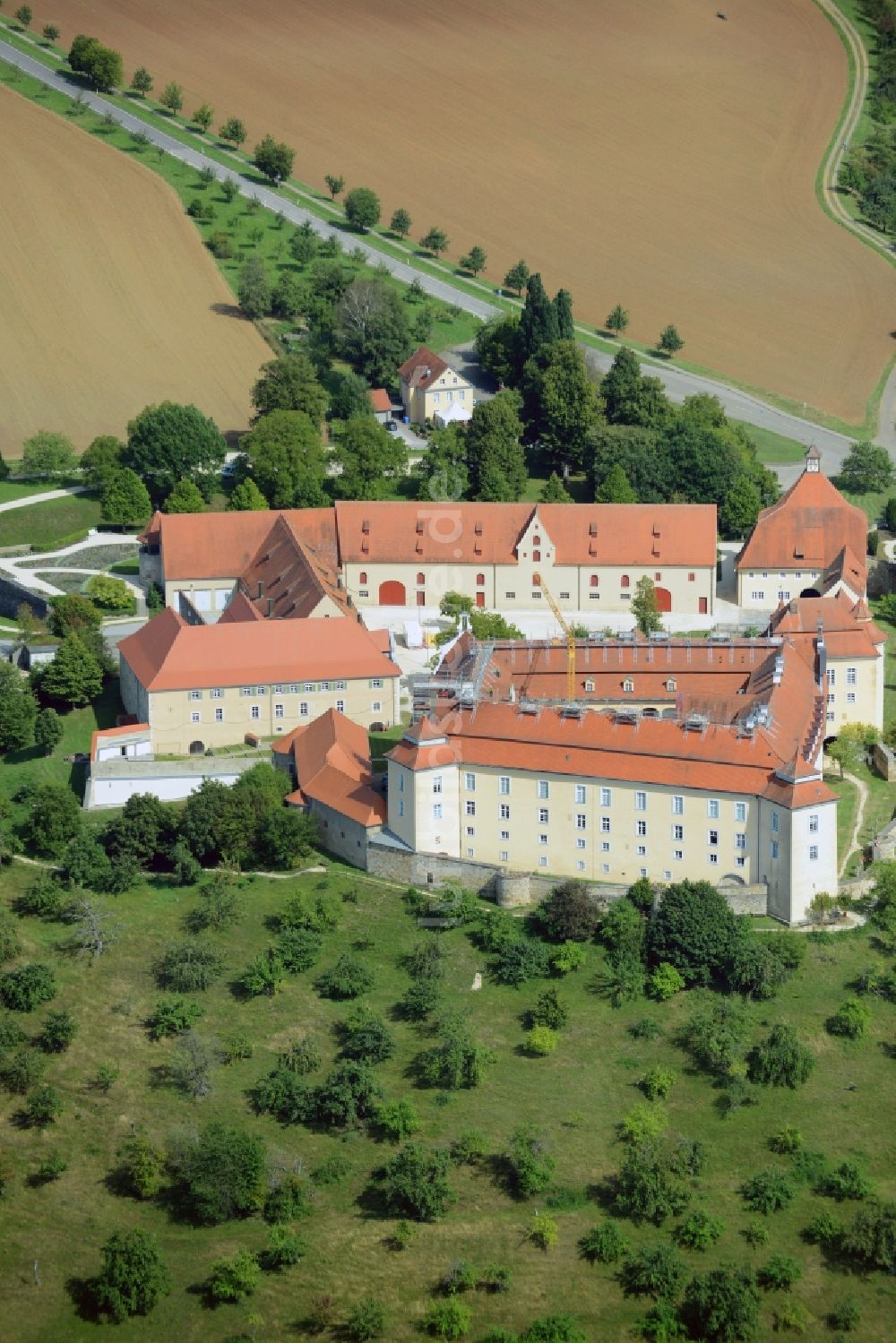Luftbild Ellwangen (Jagst) - Burganlage des Schloss Schloß ob Ellwangen in Ellwangen (Jagst) im Bundesland Baden-Württemberg