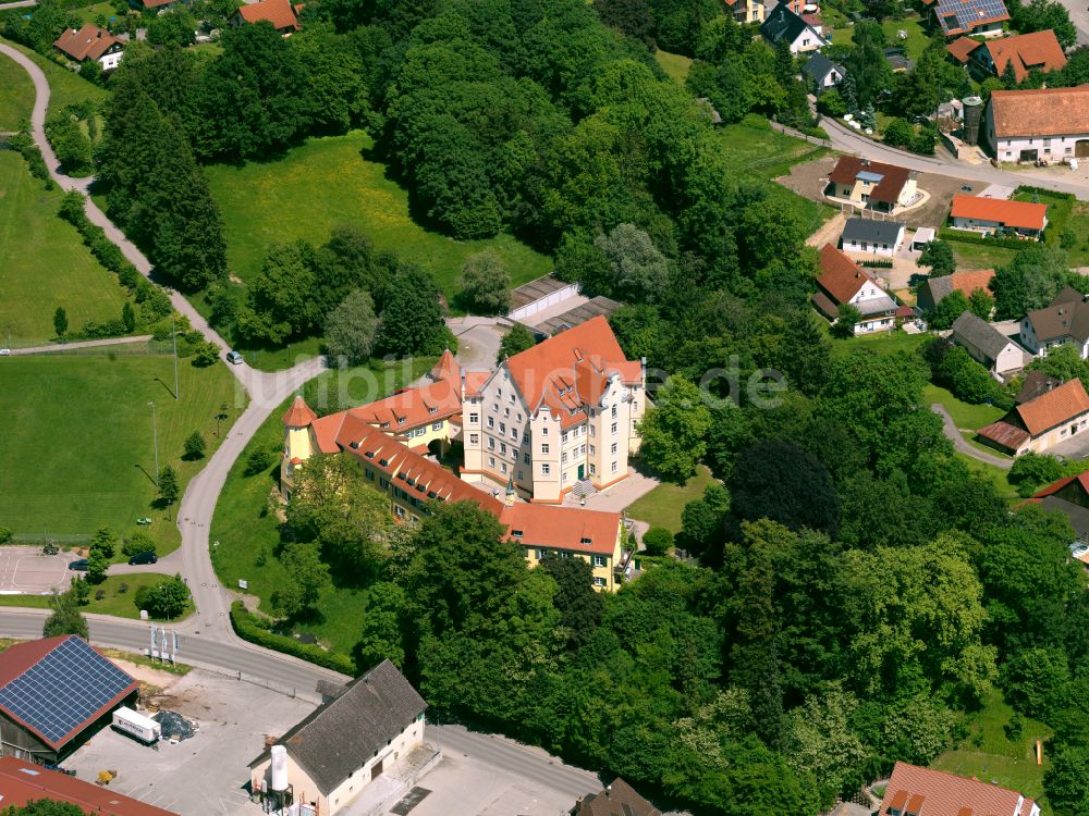 Luftbild Erolzheim - Burganlage des Schloss Schloß Erolzheim in Erolzheim im Bundesland Baden-Württemberg, Deutschland