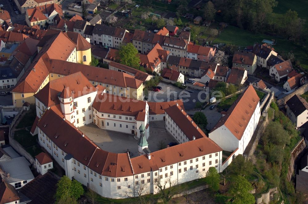Luftbild Sulzbach-Rosenberg - Burganlage des Schloss in Sulzbach-Rosenberg im Bundesland Bayern