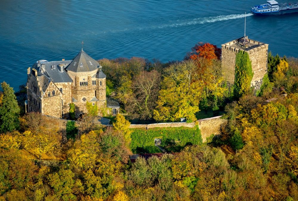 Bad Breisig aus der Vogelperspektive: Burganlage der Veste Burg Rheineck in Bad Breisig im Bundesland Rheinland-Pfalz