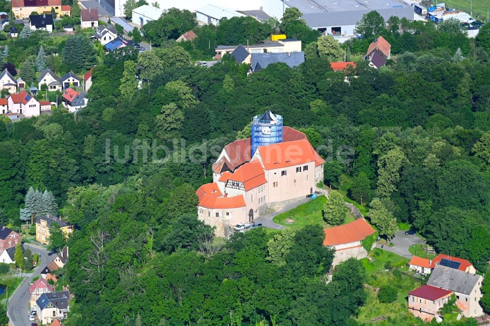 Luftbild Schönfels - Burganlage der Veste Burg Schönfels an der Burgstraße in Schönfels im Bundesland Sachsen