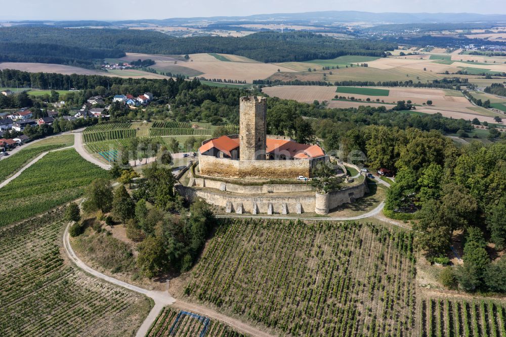 Weiler von oben - Burganlage der Veste Burg Steinsberg in Weiler im Bundesland Baden-Württemberg, Deutschland