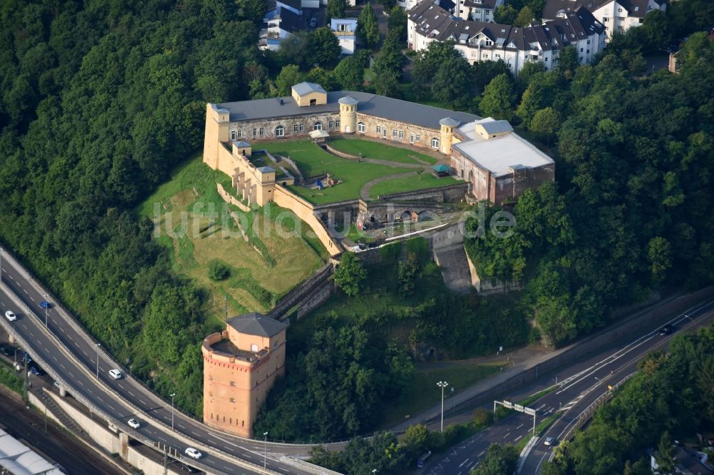 Luftbild Koblenz - Burganlage der Veste Festung Ehrenbreitstein in Koblenz im Bundesland Rheinland-Pfalz, Deutschland