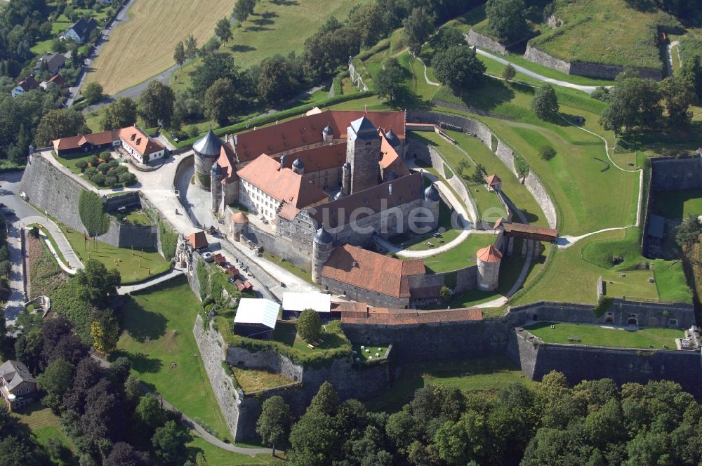 Luftbild Kronach - Burganlage der Veste Festung Rosenberg Kronach in Kronach im Bundesland Bayern, Deutschland