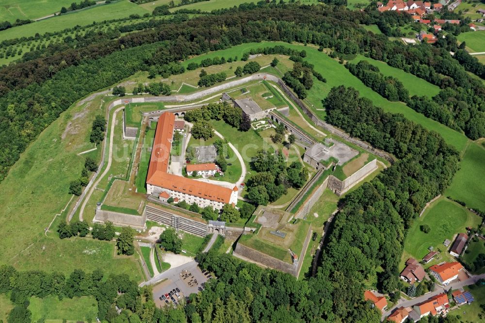 Luftaufnahme Weißenburg in Bayern - Burganlage der Wülzburg in Weißenburg im Bundesland Bayern