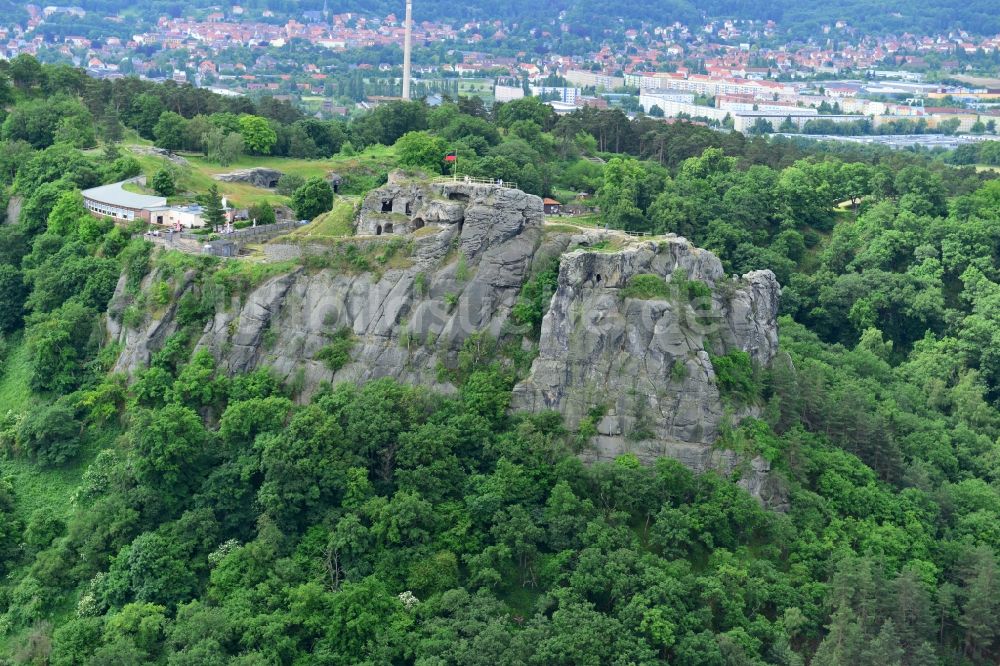 Luftbild Blankenburg - Burgruine der Burg Regenstein an einem in Fels gehauenen Bergfried bei Blankenburg im Bundesland Sachsen-Anhalt