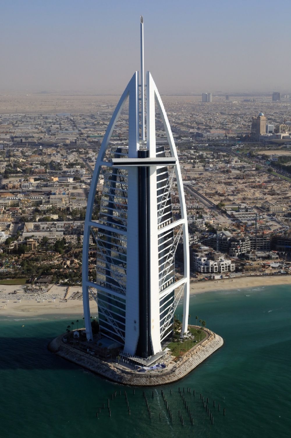 Dubai aus der Vogelperspektive: Burj Al Arab in Dubai in Vereinigte Arabische Emirate