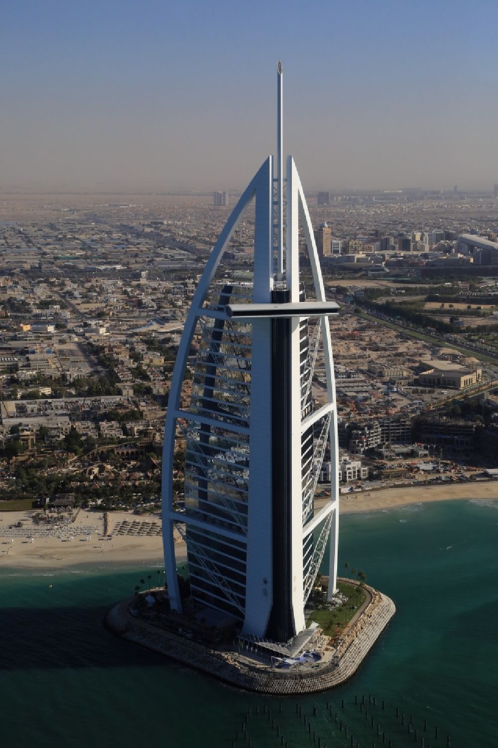 Luftbild Dubai - Burj Al Arab in Dubai in Vereinigte Arabische Emirate