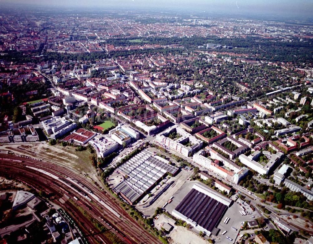 München von oben - Busdepot in München Heidhausen