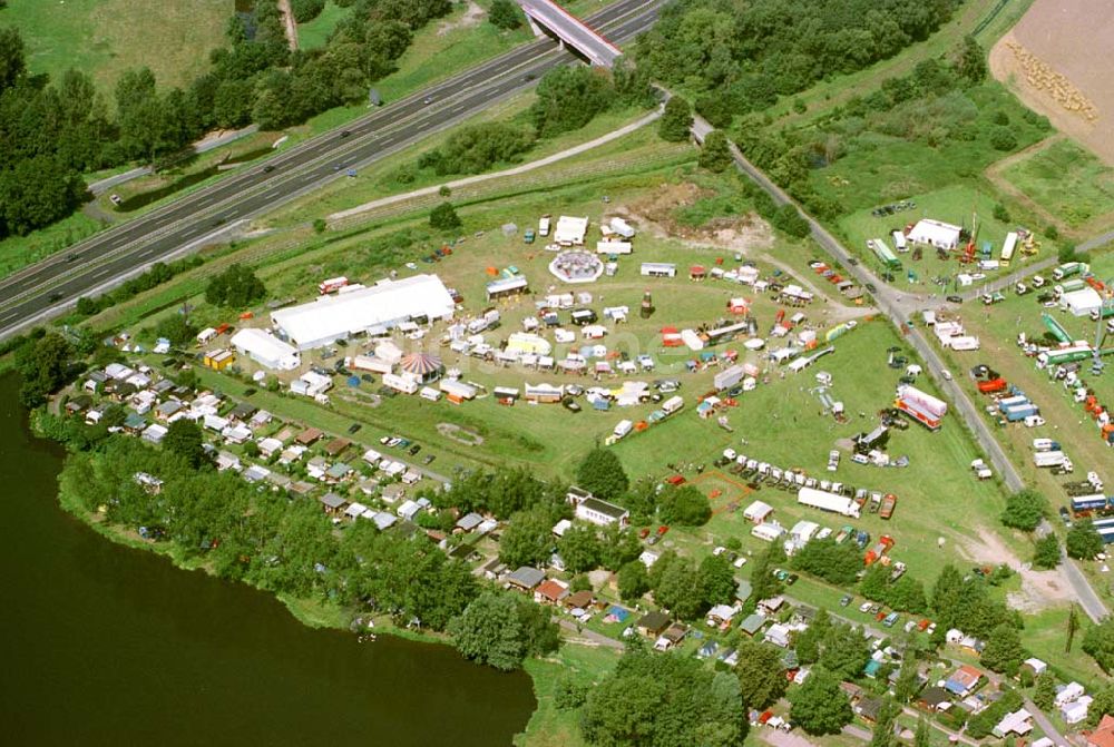 Luftbild Radeburg - Campingplatz an der Autobahn bei Radeburg.