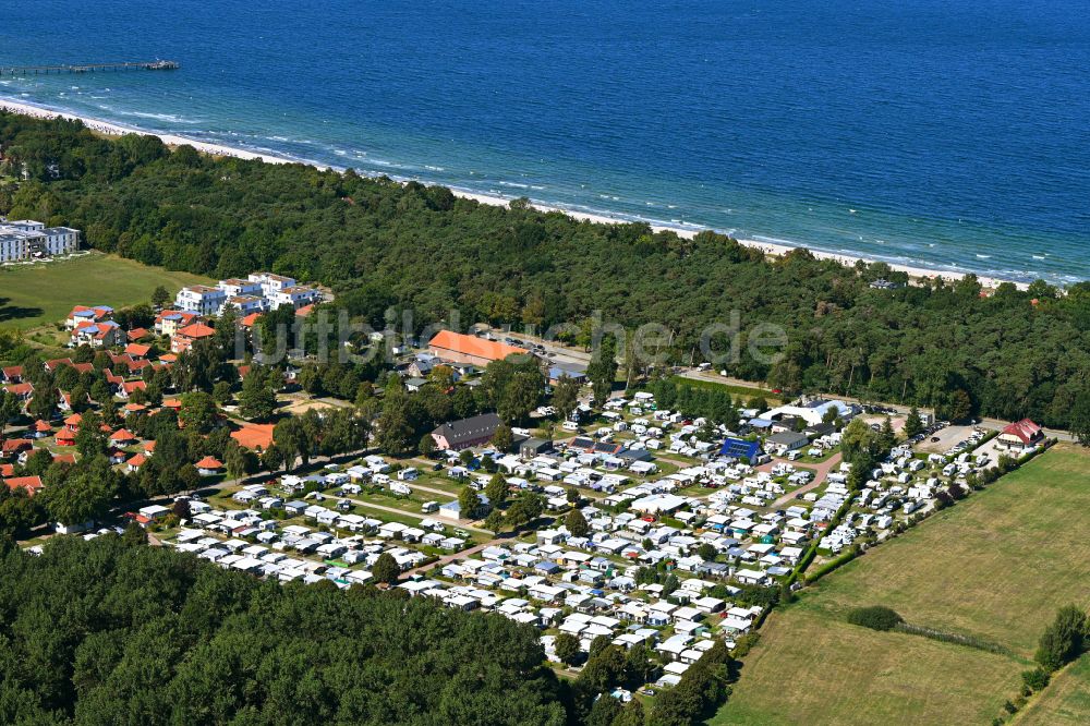 Luftbild Ostseebad Boltenhagen - Campingplatz an der Meeresküste der Ostsee Regenbogen Camp in Ostseebad Boltenhagen im Bundesland Mecklenburg-Vorpommern, Deutschland