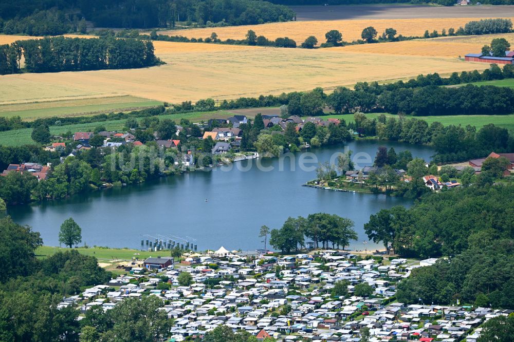 Ternsche von oben - Campingplatz am Seeufer Temscher See in Ternsche im Bundesland Nordrhein-Westfalen, Deutschland