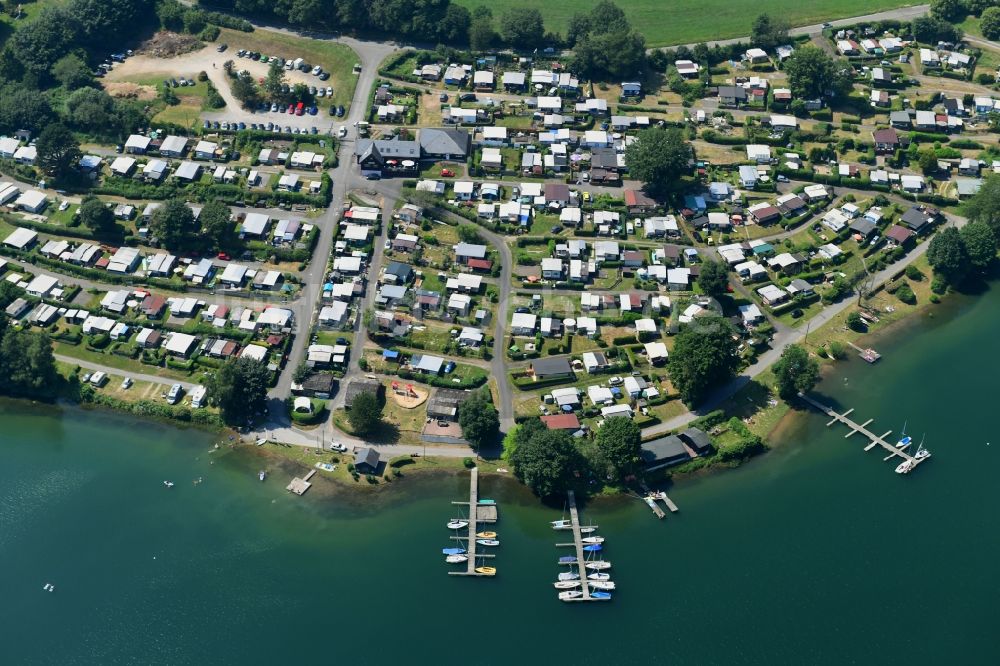 Luftbild Hückeswagen - Campingplatz mit Wohnwagen und Zelten in Hückeswagen im Bundesland Nordrhein-Westfalen, Deutschland