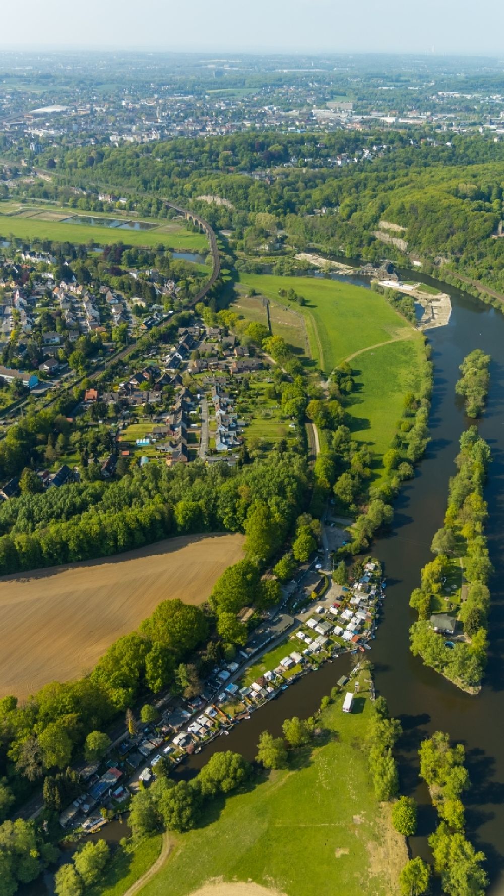 Luftaufnahme Witten - Campingplatz mit Wohnwagen und Zelten im Ortsteil Bommern in Witten im Bundesland Nordrhein-Westfalen, Deutschland