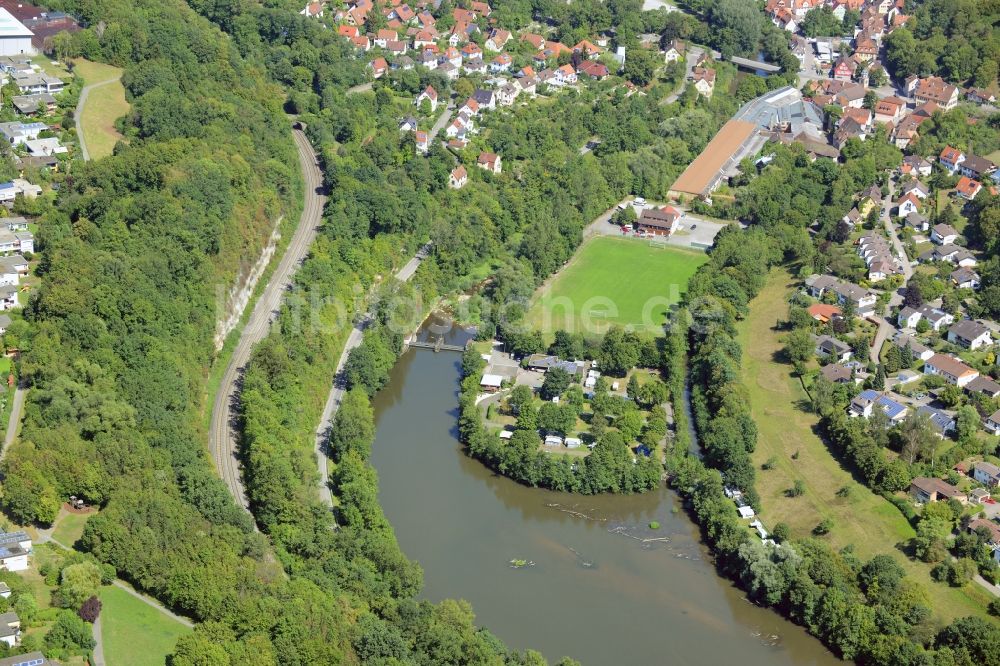 Luftbild Schwäbisch Hall - Campingplatz mit Wohnwagen und Zelten am Steinbacher See und am Ufer des Kocher in Schwäbisch Hall im Bundesland Baden-Württemberg