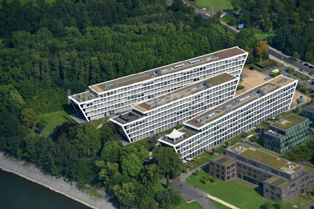 Luftbild Bonn - Campus- Gebäude der Fachhochschule FOM Hochschule Hochschulzentrum Bonn an der Joseph-Schumpeter-Allee im Ortsteil Beuel in Bonn im Bundesland Nordrhein-Westfalen, Deutschland