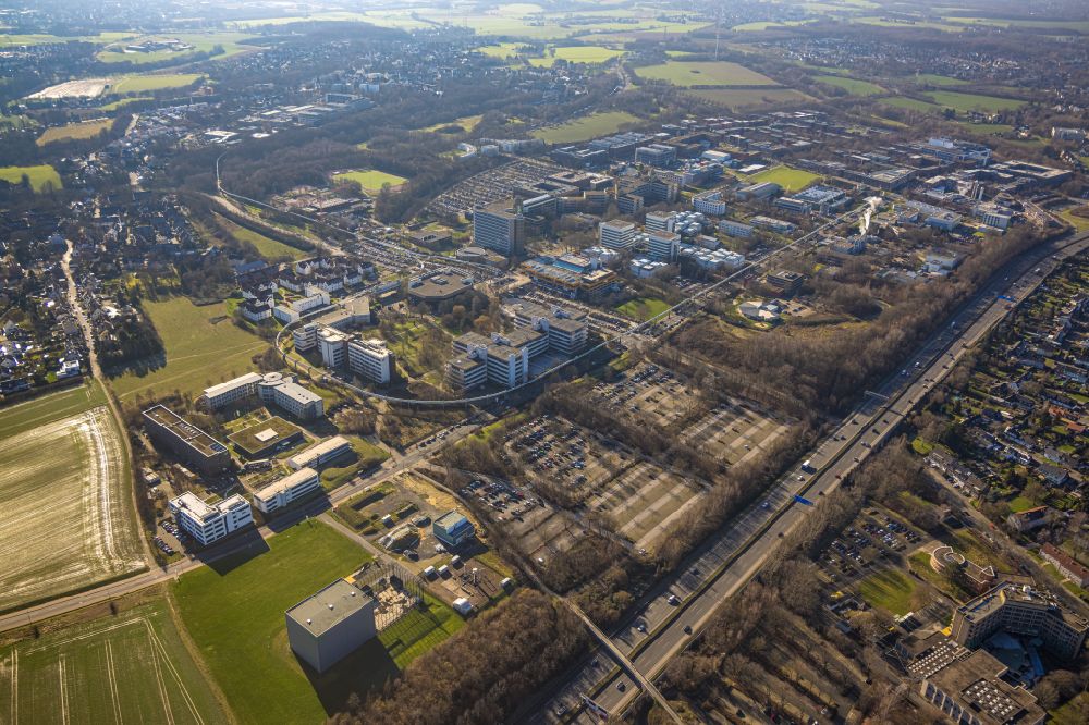 Dortmund von oben - Campus- Gebäude der TU Technischen Universität in Dortmund im Bundesland Nordrhein-Westfalen