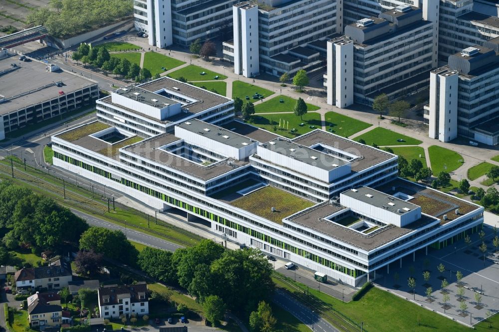 Luftaufnahme Bielefeld - Campus- Gebäude der Universität Bielefeld in Bielefeld im Bundesland Nordrhein-Westfalen, Deutschland