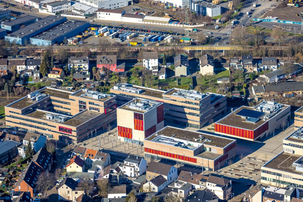 Luftbild Mülheim an der Ruhr - Campus- Gebäude der Universität Hochschule Ruhr West - Campus Mülheim in Mülheim an der Ruhr im Bundesland Nordrhein-Westfalen, Deutschland
