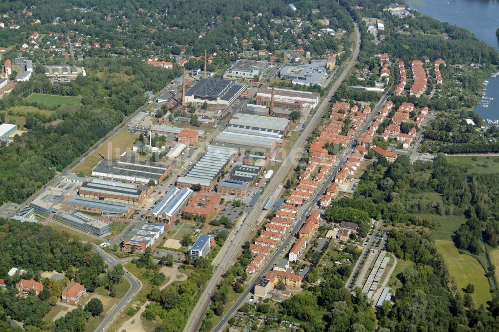 Wildau aus der Vogelperspektive: Campus- Gebäude der Universität Technische Hochschule in Wildau im Bundesland Brandenburg
